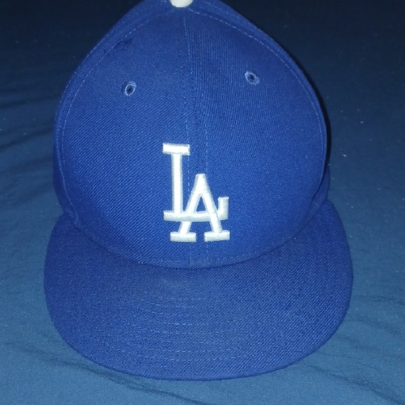 LA Dodgers Fitted Baseball Cap - Picture 1 of 6